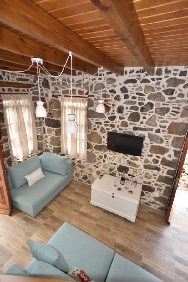 Patriko Nisyrian Guesthouse Mandrákion Exterior foto